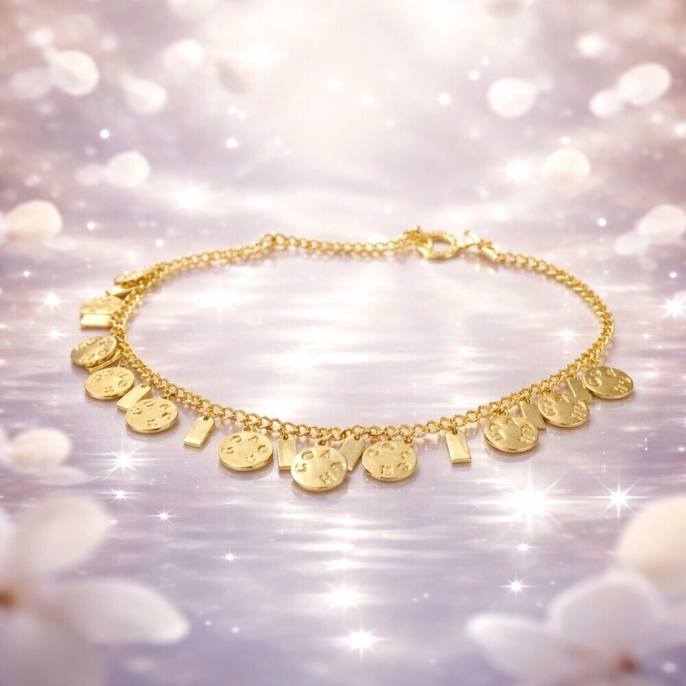 Iconic Coach brand Heavy statement piece  Featuring 21 charm medallions. Chunky - Picture 8 of 12